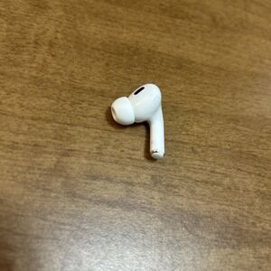 Genuine Apple AirPods Pro 2nd Gen. A2698 Lightning RIGHT SIDE ONLY AirPod CN